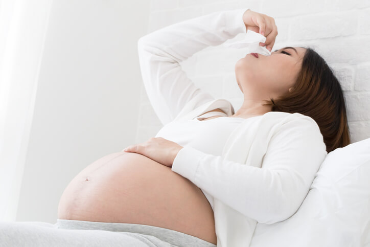 Pain When Sneezing During Pregnancy: Seven Ways To Alleviate